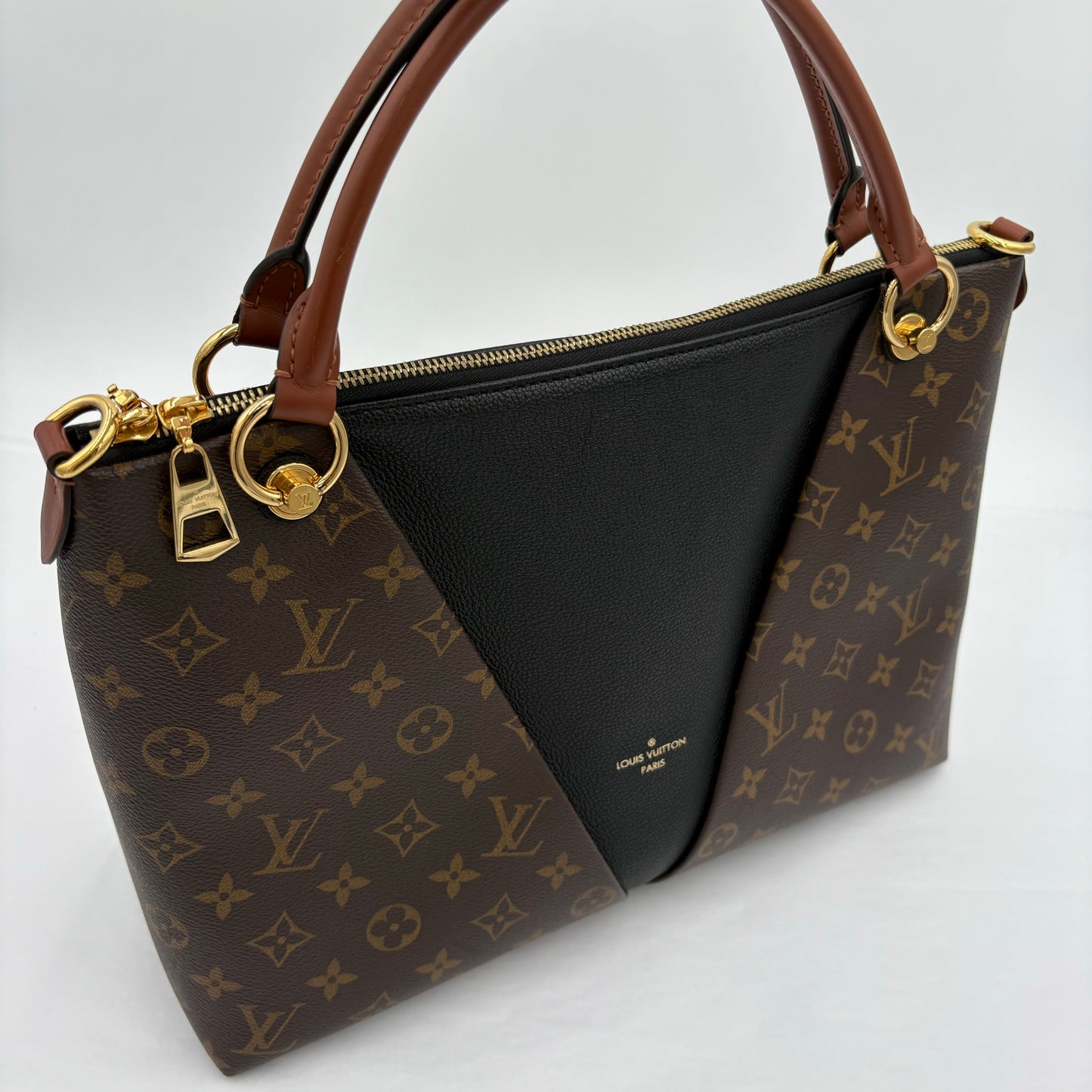 2020 Louis Vuitton V Tote Monogram/Leather 2 Way Tote