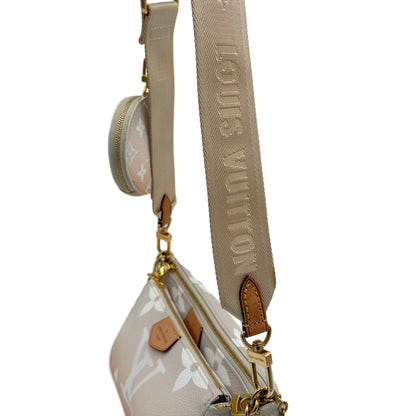 Louis Vuitton Multi Pochette Accessoires By The Pool