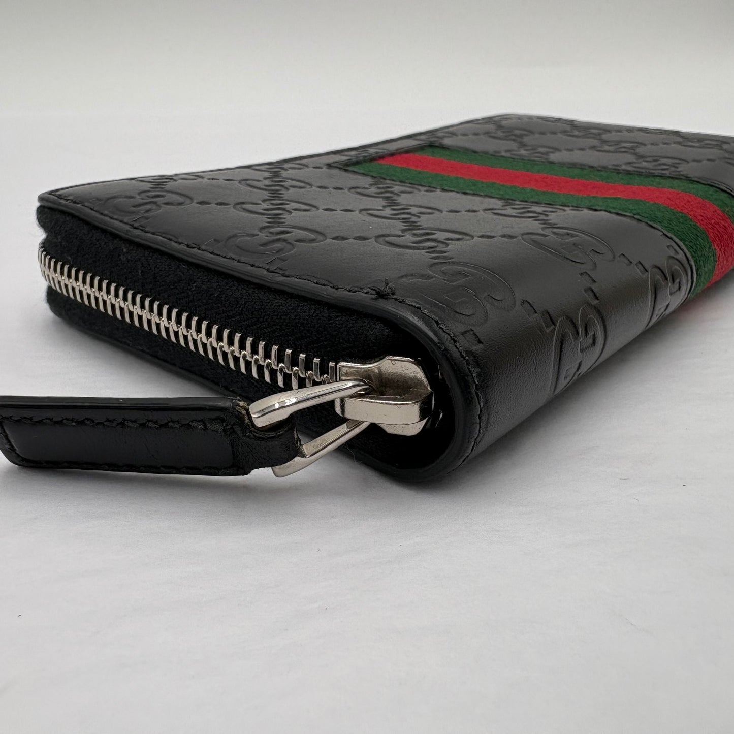Gucci Black Leather Zip Wallet
