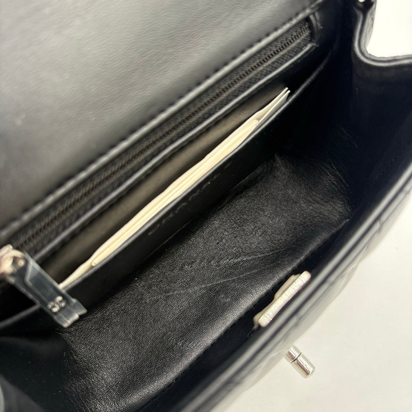 2023 Chipped Chanel Mini Square Classic Single Flap