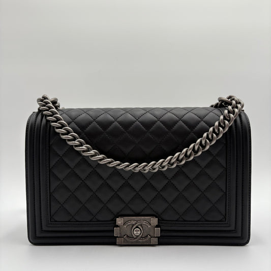 2017/18 Chanel New Medium Ruthenium HW Boy Bag