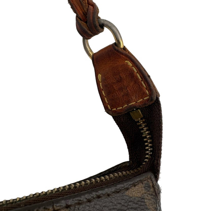 2008 Louis Vuitton Pochette Shoulder Bag
