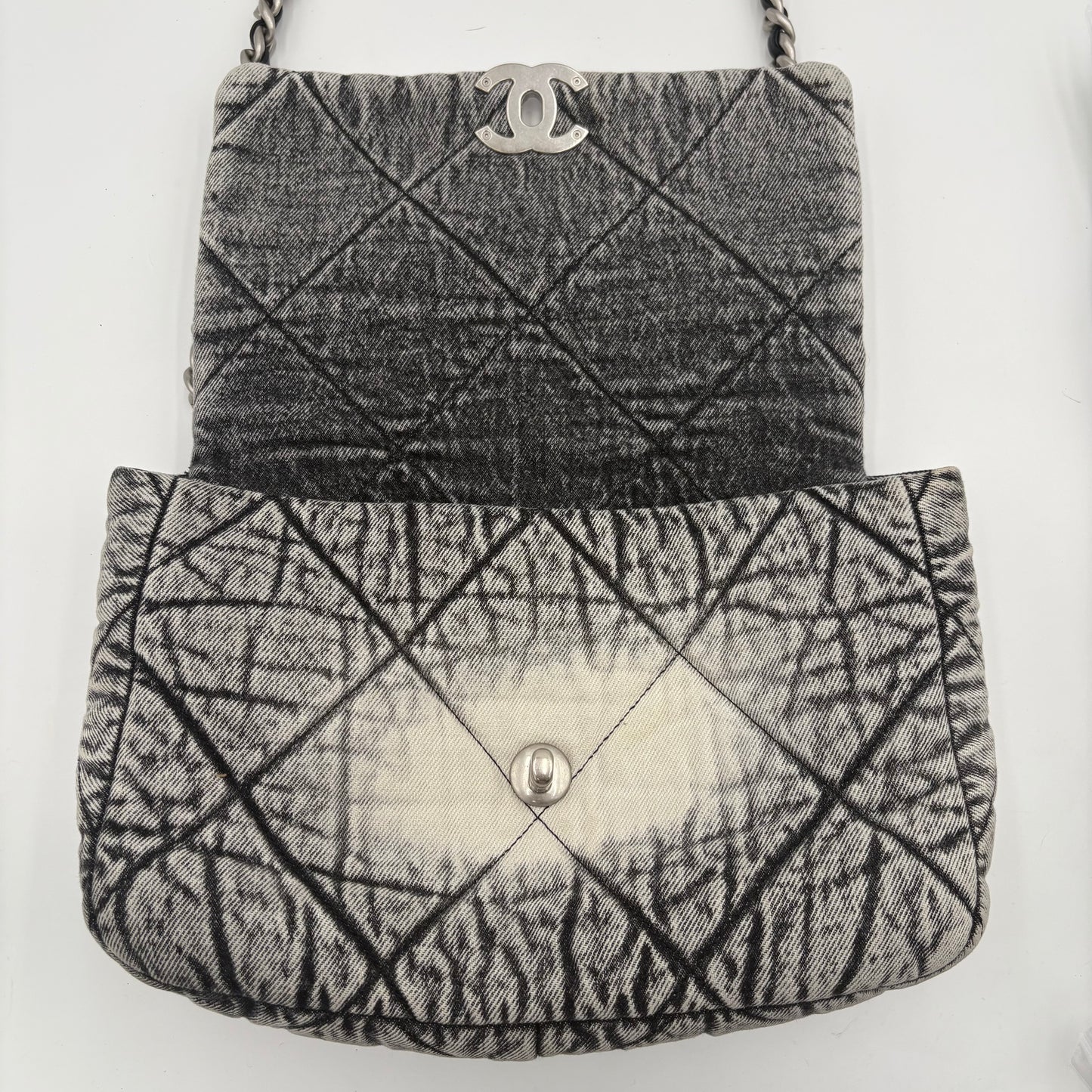 2023 Chanel Washed Denim Medium Chanel 19 Flap