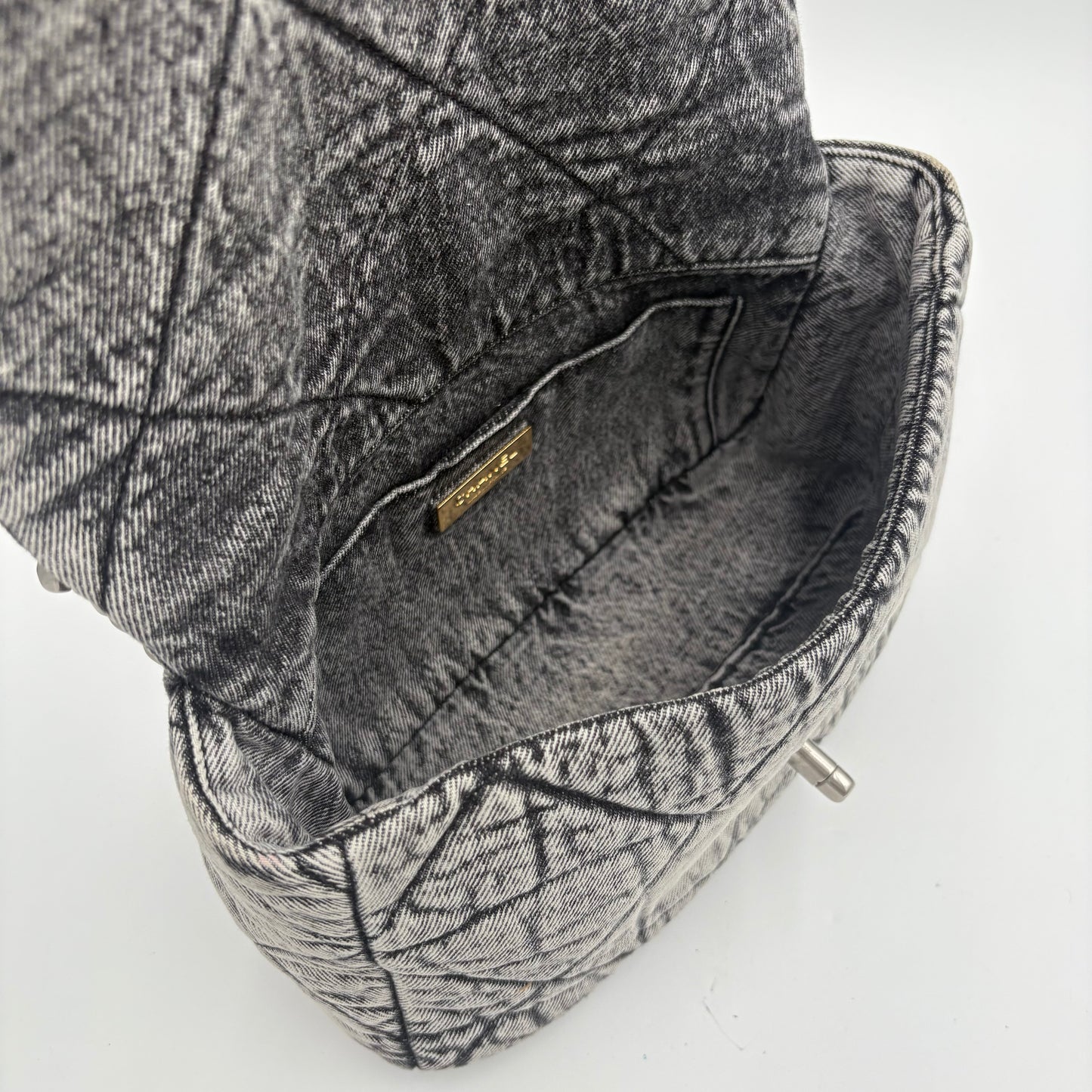 2023 Chanel Washed Denim Medium Chanel 19 Flap