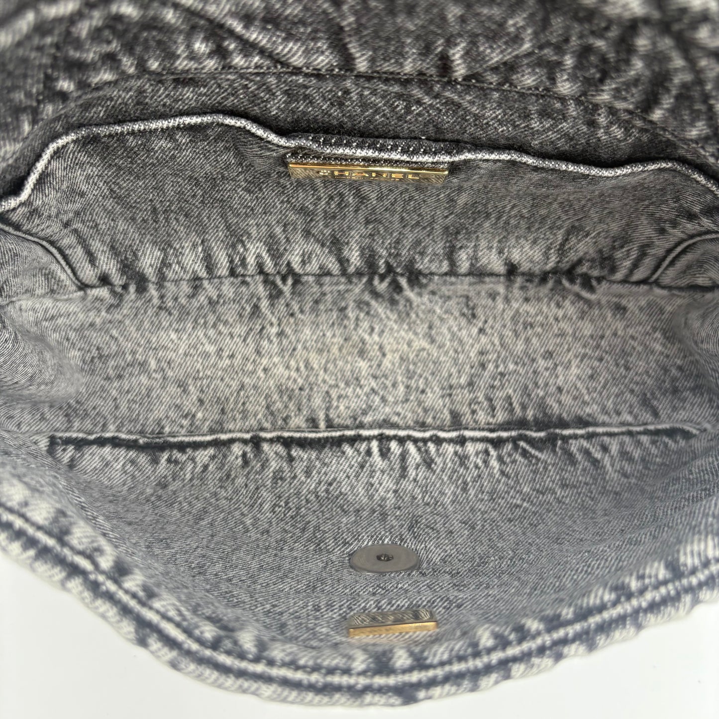 2023 Chanel Washed Denim Medium Chanel 19 Flap