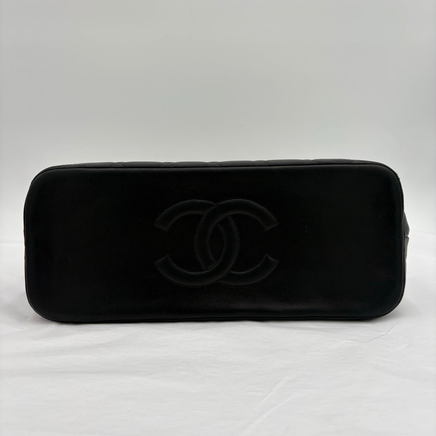 1996-1997 Chanel Lambskin Kisslock Tote
