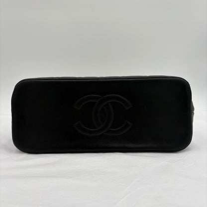 1996-1997 Chanel Lambskin Kisslock Tote