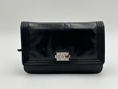 2012 Chanel Patent Wallet On Chain ASIS