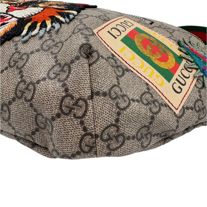 Gucci GG Supreme Courrier Belt Bag