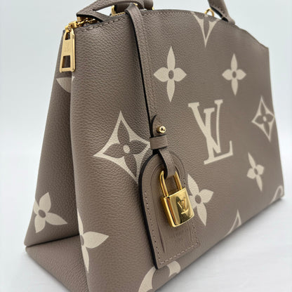 Louis Vuitton Petit Palais Giant Monogram