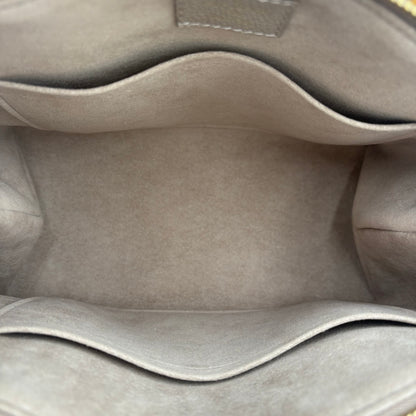 Louis Vuitton Petit Palais Giant Monogram