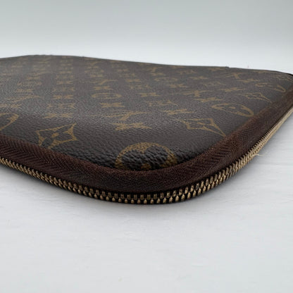 2013 Louis Vuitton 13" Monogram Laptop Sleeve