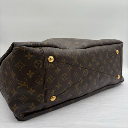 2010 Louis Vuitton Artsy GM Handbag