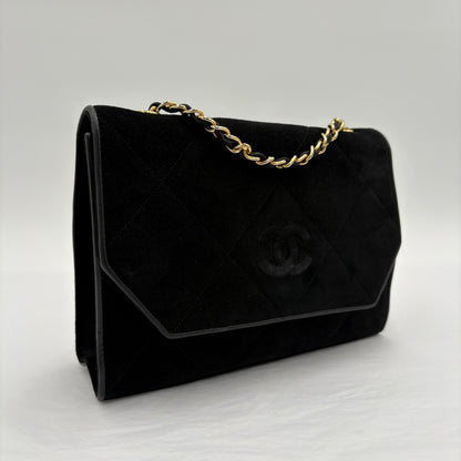 1986-88 Chanel Suede Diamond Stitch Flap Bag