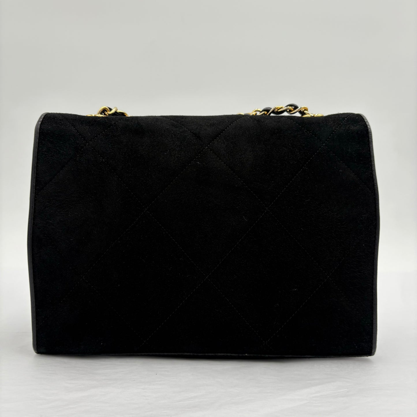 1986-88 Chanel Suede Diamond Stitch Flap Bag