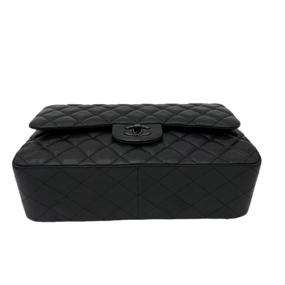 2022 Chanel So Black Jumbo Bag-Lambskin : Jumbo