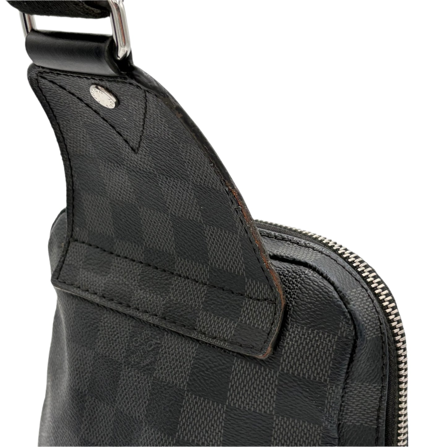 Louis Vuitton Avenue Sling Bag