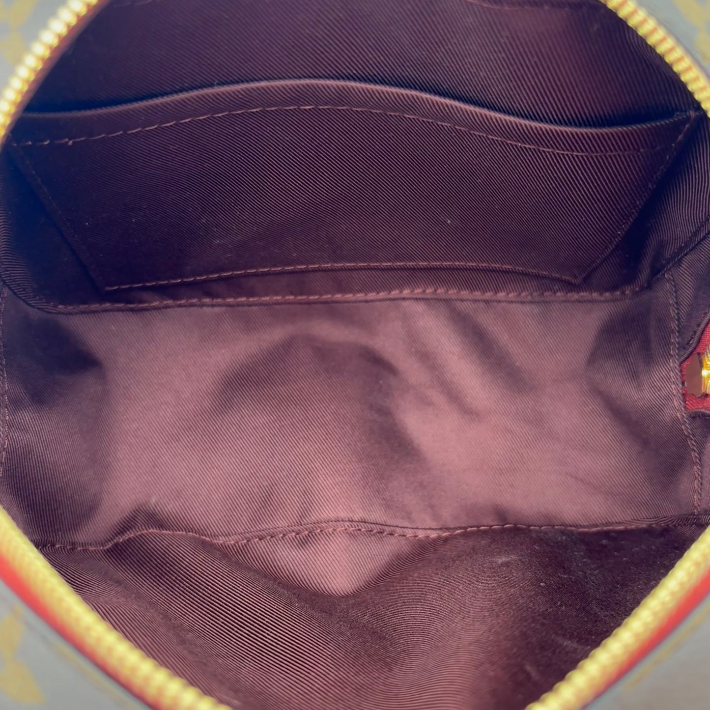 Chipped Louis Vuitton Deauville Mini