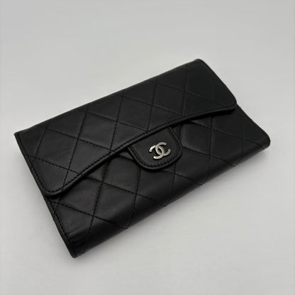 2009/10 Chanel Quilted Lambskin Wallet