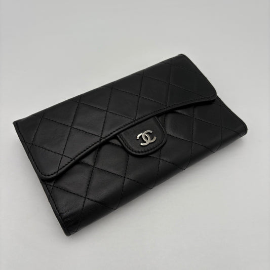 2009/10 Chanel Quilted Lambskin Wallet