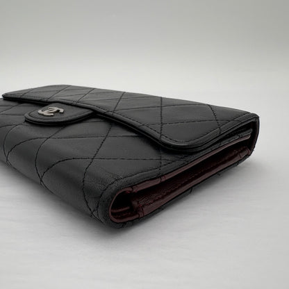 2009/10 Chanel Quilted Lambskin Wallet