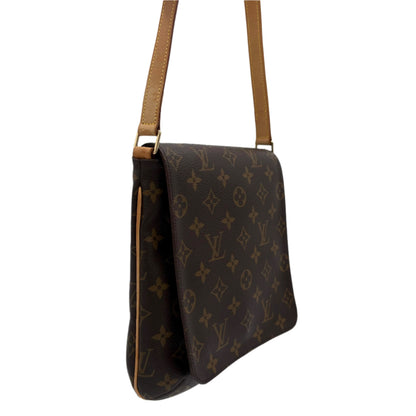Louis Vuitton Musette Salsa.-Monogram