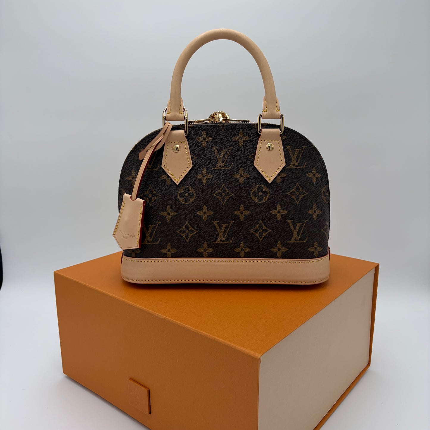 Louis Vuitton Alma BB Monogram