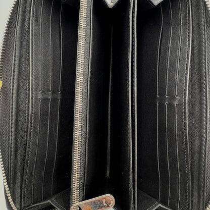 Louis Vuitton Black Mahina Zippy Wallet