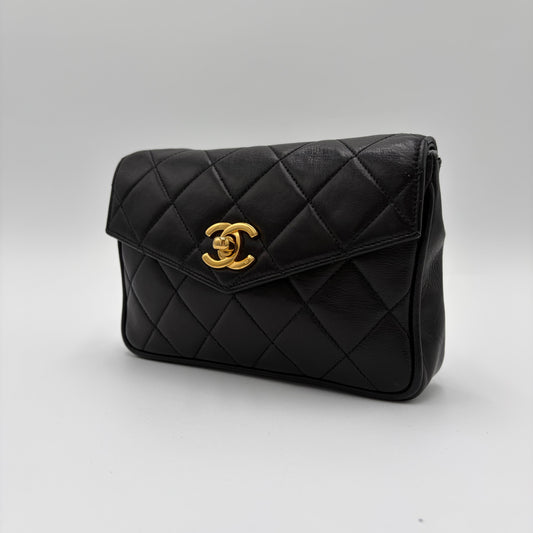 1991-94 Chanel Quilted Belt Bag Pouch