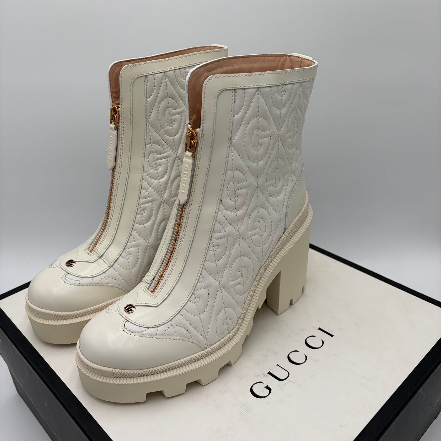 NIB Gucci G Rhombus Quilted Ankle Boots