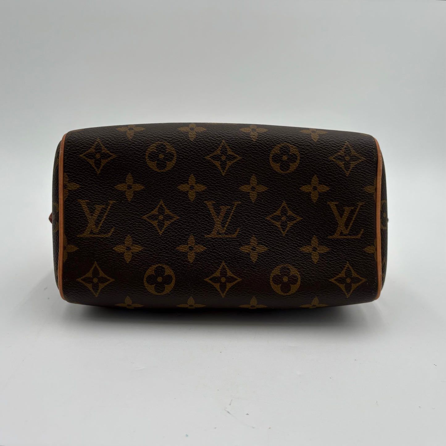 MIB Chipped Louis Vuitton Speedy 20