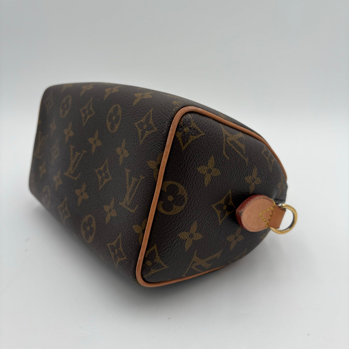 MIB Chipped Louis Vuitton Speedy 20