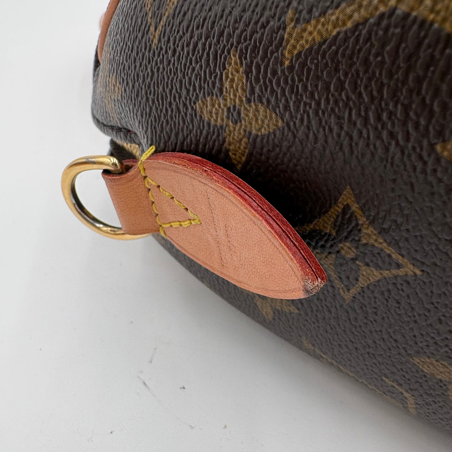 MIB Chipped Louis Vuitton Speedy 20