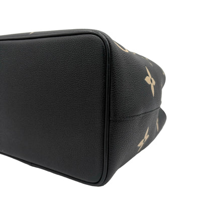 Louis Vuitton NéoNoé MM Giant Monogram