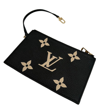 Louis Vuitton NéoNoé MM Giant Monogram
