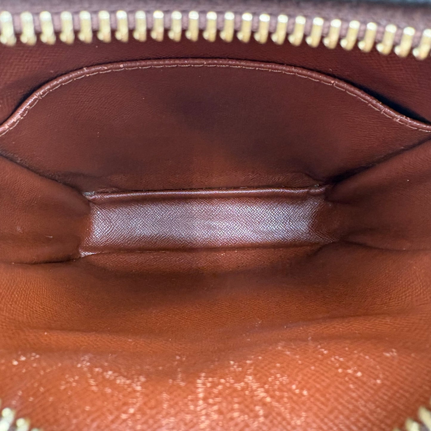 2002 Louis Vuitton Amazone Crossbody Bag