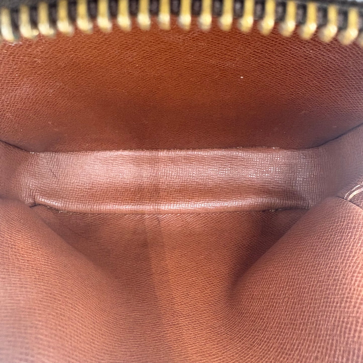 1998 Louis Vuitton Amazone Crossbody