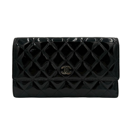 09-10 Chanel Quilted Patent Leather Wallet