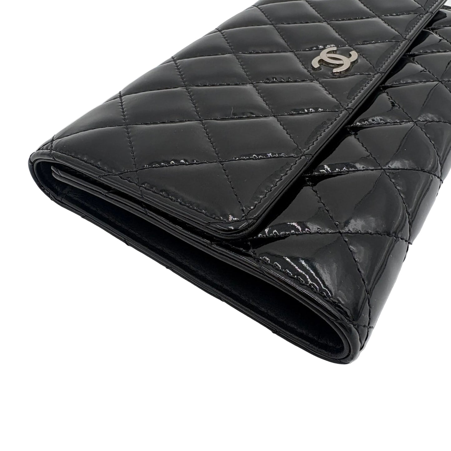 09-10 Chanel Quilted Patent Leather Wallet