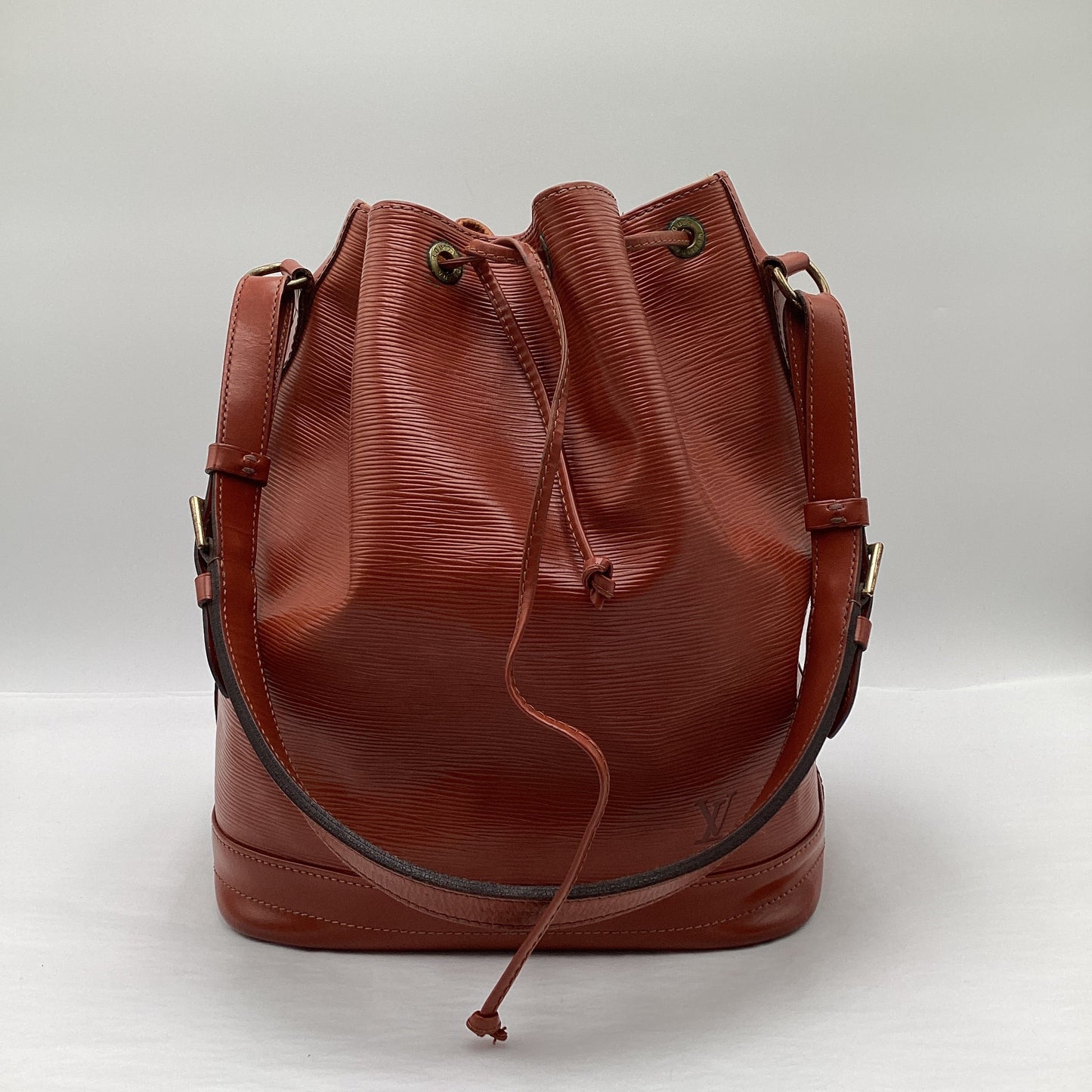 1993 Louis Vuitton Noe GM Epi