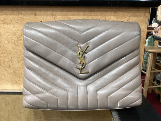 Saint Laurent Loulou Medium Beige