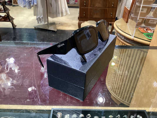 Prada Black spr 27Z Sunglasses w/Case